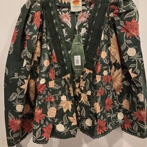 FARM Rio Floral Green Top
